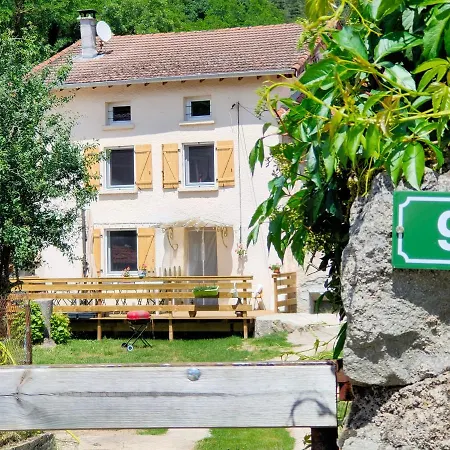 Les Petites Poussières Bas-en-Basset